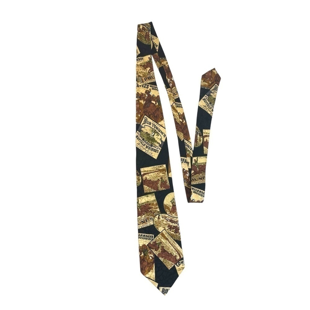Silk Rodeo Tie 🤍